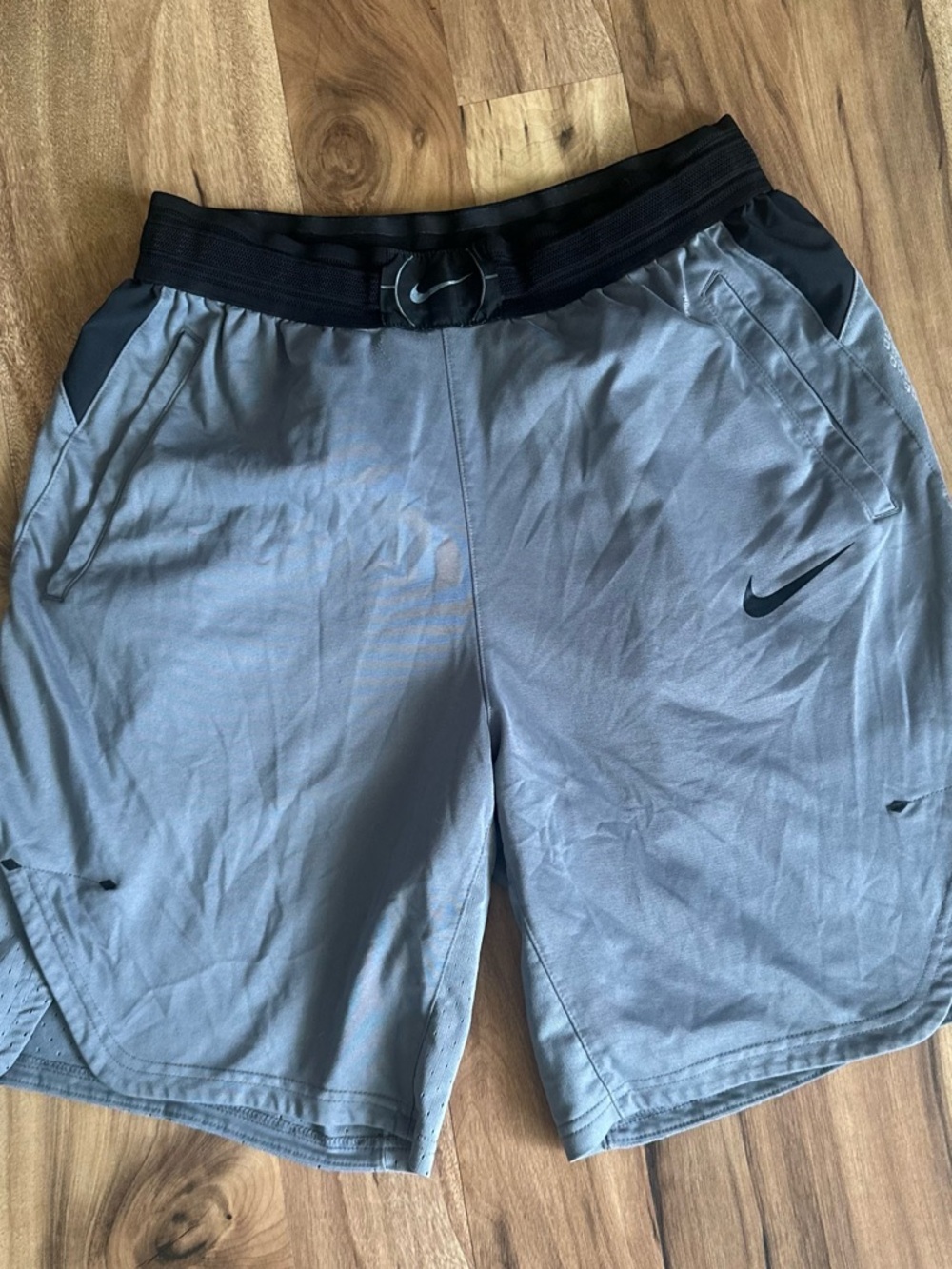 Nike Men’s Light Gray Athletic Shorts with Black Waistband